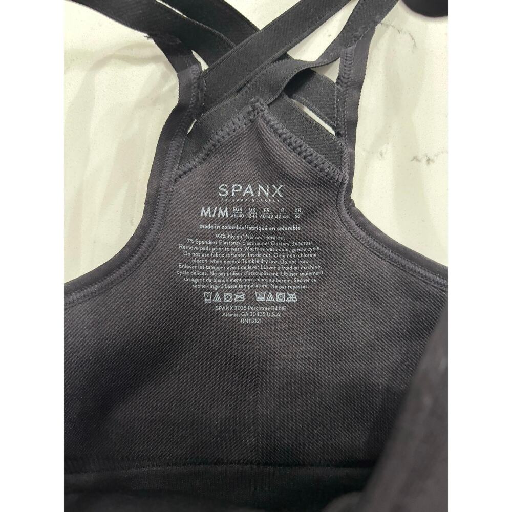 NWT Spanx black low impact athletic sport bra built-in cup liner size M comfort - Picture 6 of 10